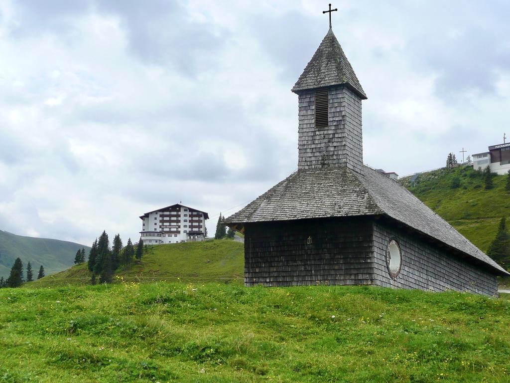 Ehrenbachhohe On Top Of The Mountain Κίτσμπουελ Εξωτερικό φωτογραφία